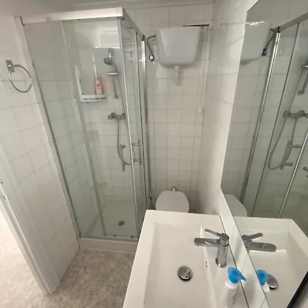 Apartamento Bajo Loft Con Cocina Y Bano Separados Cillero